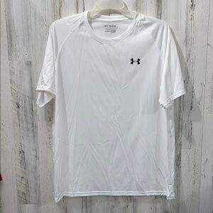 0718 Under Armour White Short Sleeve Performance Tee